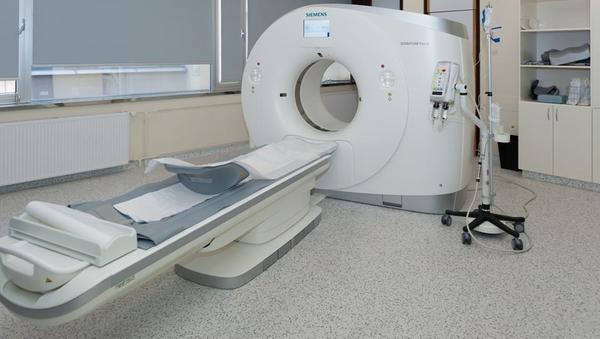 Očitki ministrstvu za zdravje o »kuhinji« pri nabavi CT-aparatov