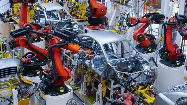 In Germany, materials are most lacking in the automotive industry.  This will be seen in the volume of production and in higher prices. thumbnail