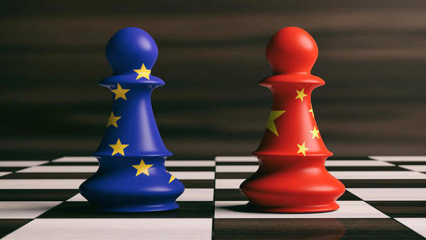 Bo brexit ugrabil vrh EU? Glavna je želela biti razprava o obrambi EU pred Kitajsko