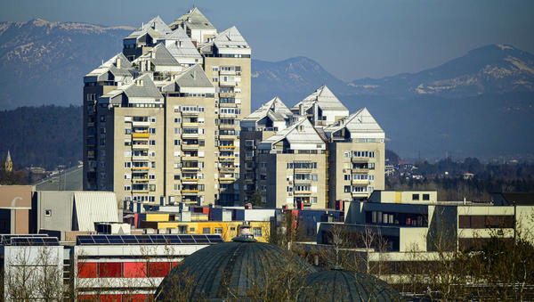 Colliers: Rabljena stanovanja v Sloveniji so predraga