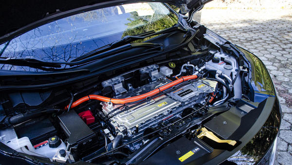 Se bo Nissan povezal s Hondo in zraven privabil še Mitsubishi?