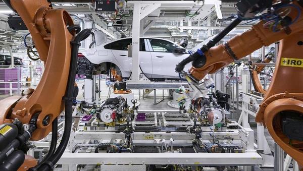 Počasi razvijajoča se katastrofa za Nemčijo