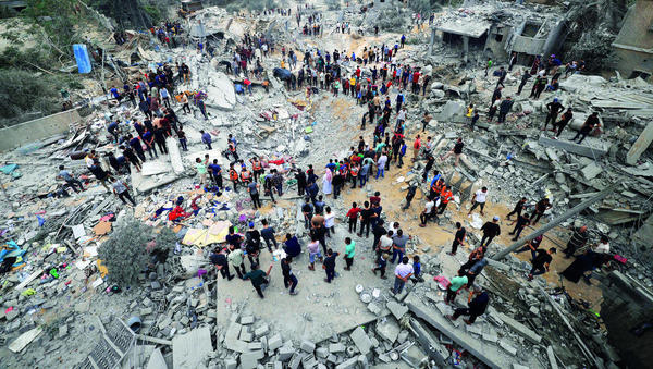 Hamas sporočil, da je pripravljen izpustiti talce in se pogovarjati o nadaljnjih korakih