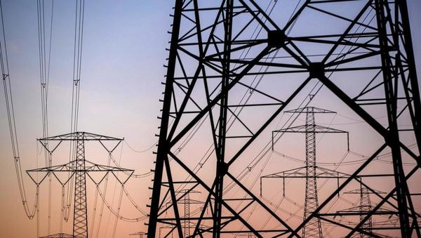 Švicarji bodo deset let dobavljali v Idrijo elektriko iz obnovljivih virov