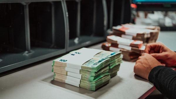 Katera slovenska banka vam ponuja največ za vezavo denarja