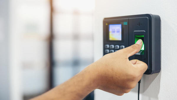 Ali za evidentiranje delovnega časa potrebujete IT-sistem?