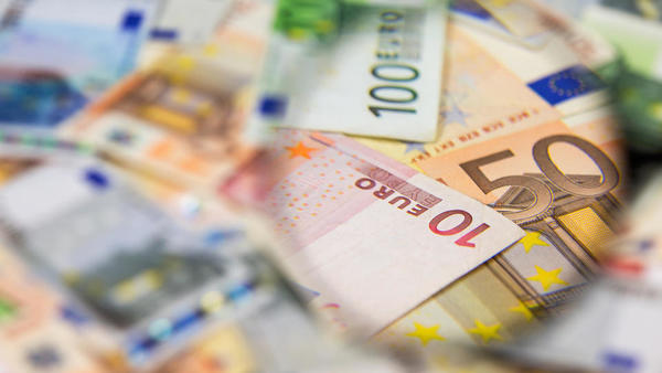 Računsko sodišče EU: splošne smotrnosti sklada za okrevanje ni mogoče ustrezno meriti