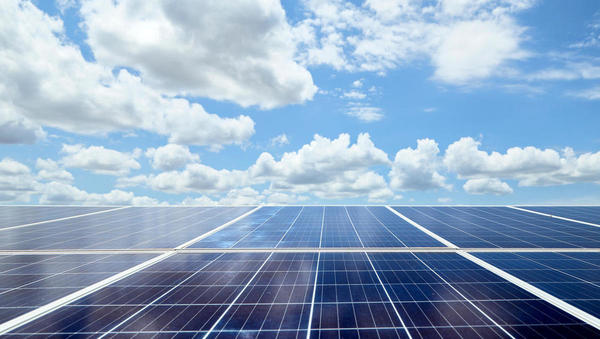 Do leta 2025 bo v solarni panogi v EU zaposlenih milijon ljudi