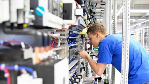 Gospodarska klima v Sloveniji se je oktobra izboljšala četrti mesec zapored