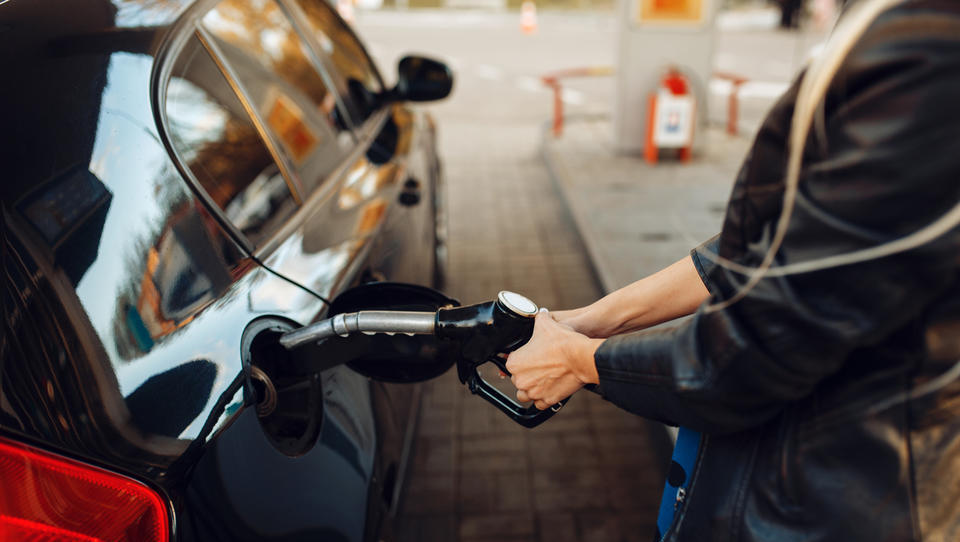 bencin05-ss-5f43c8210e48e.jpg.cut.n-5f43