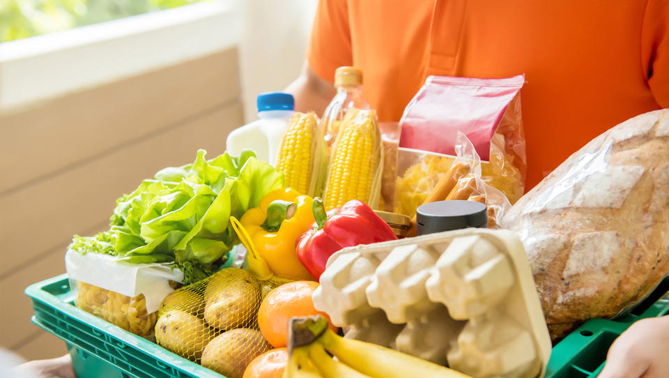 Zakaj so pokleknile spletne trgovine Mercatorja in Spara in kako jih postavljajo na noge