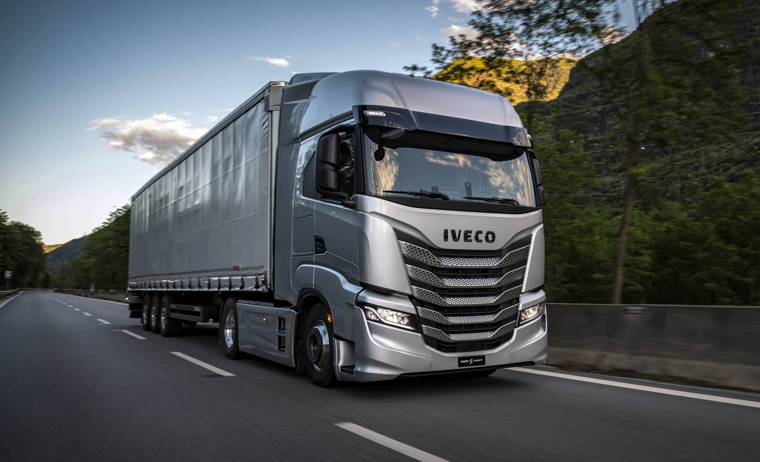 Iveco Semi Truck