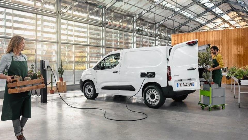 Citroën je elektrificiral dostavnega berlinga