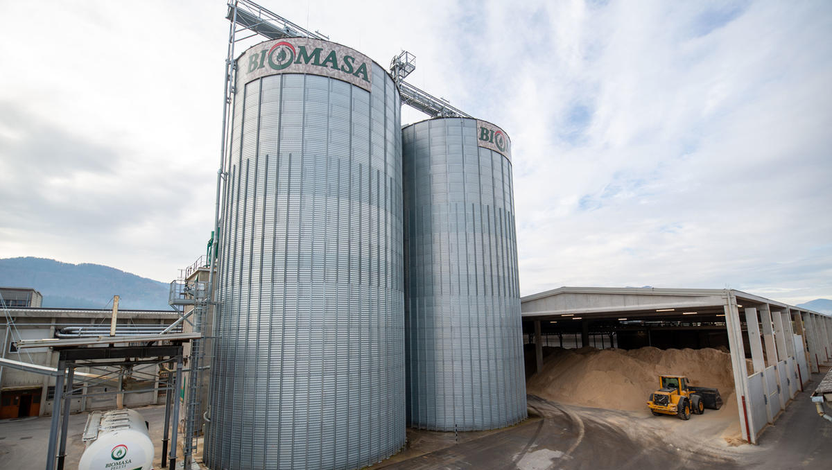 (video) Biomasa Nazarje, podjetje, kjer je odjem elektrike iz omrežja enak nič
