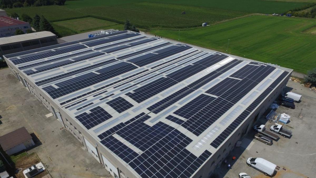 SolarEdge izbran za namestitev sončne elektrarne na skladišču goriva