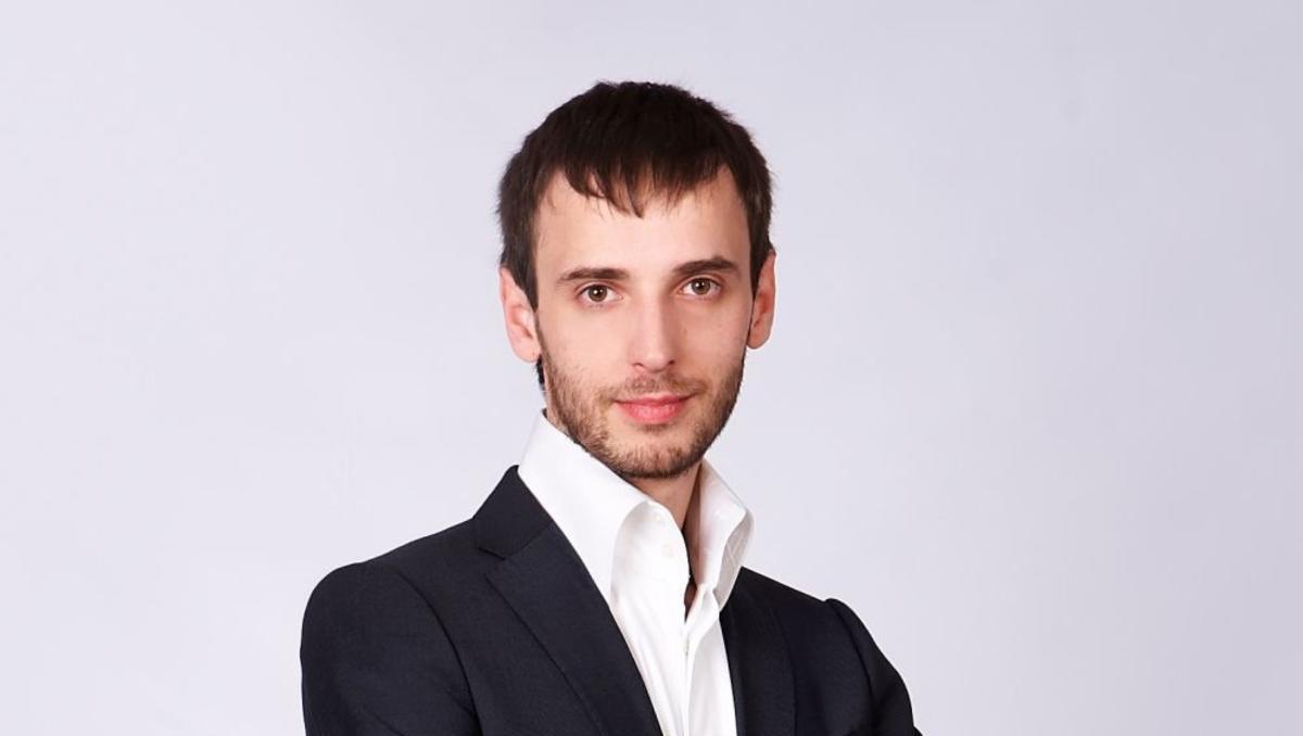 Kako Microsoft Fabric pomaga upravljati poslovne podatke Kako Microsoft Fabric pomaga upravljati poslovne podatke