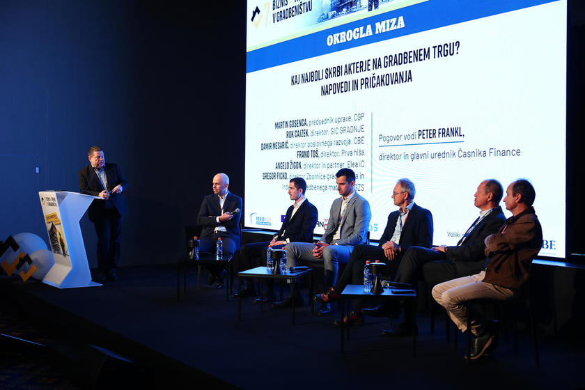    Okrogla miza ,  Martin Gosenca,predsednik uprave, CGP,     Rok Cajzek,direktor, GIC GRADNJE,     Damir Mesarić,direktor poslovnega razvoja, CBE,     Angelo Žigon,direktor in partner, Elea iC,     Frano Toš,direktor, Prva hiša,     Gregor Ficko,direktor