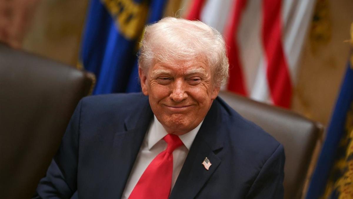 Reuters: Kdo zares plačuje do 100 tisoč dolarjev na mesec za Trumpove objave