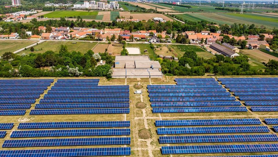 To je nova največja sončna elektrarna na Dunaju