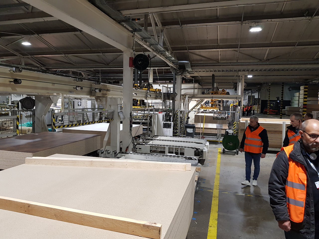 Industrija 4.0 v praksi: Flex in Fundermax na avstrijskem Koroškem