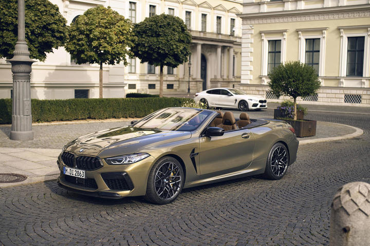 BMW 8 series                               