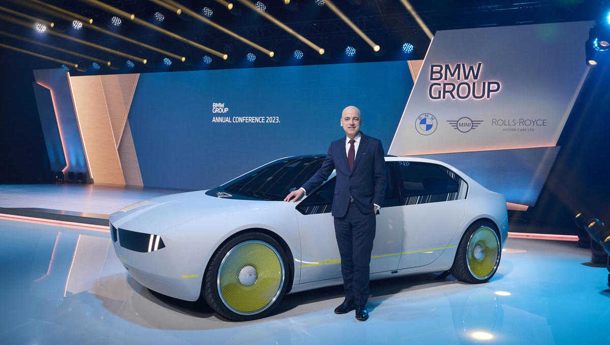 BMW prihodnosti se (še) ne omejuje na elektriko, tudi po letu 2030