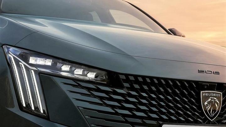 Peugeot 508 po prenovi še bolj stavi na alternativne pogone Peugeot 508 po prenovi še bolj stavi na alternativne pogone