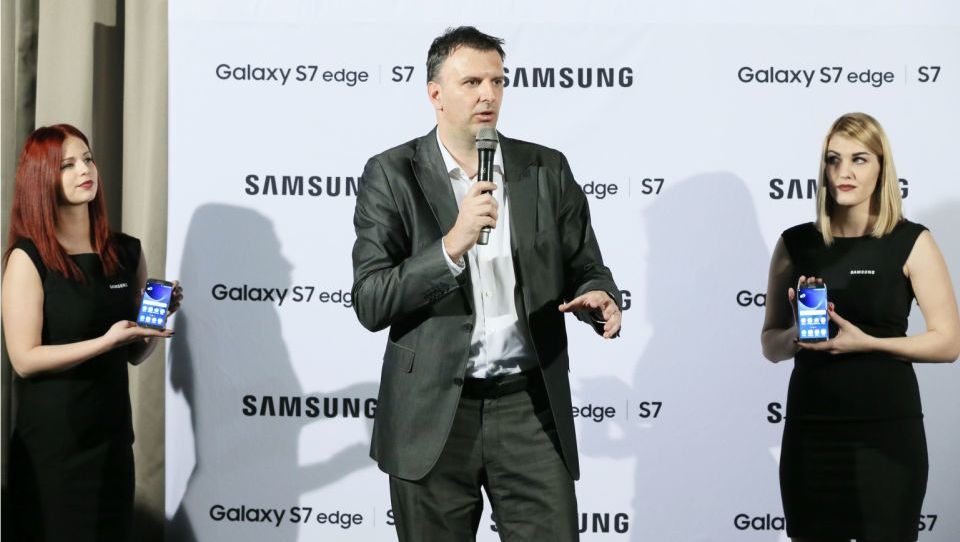 Začenja se prodaja sedme generacije Samsungovega galaxyja