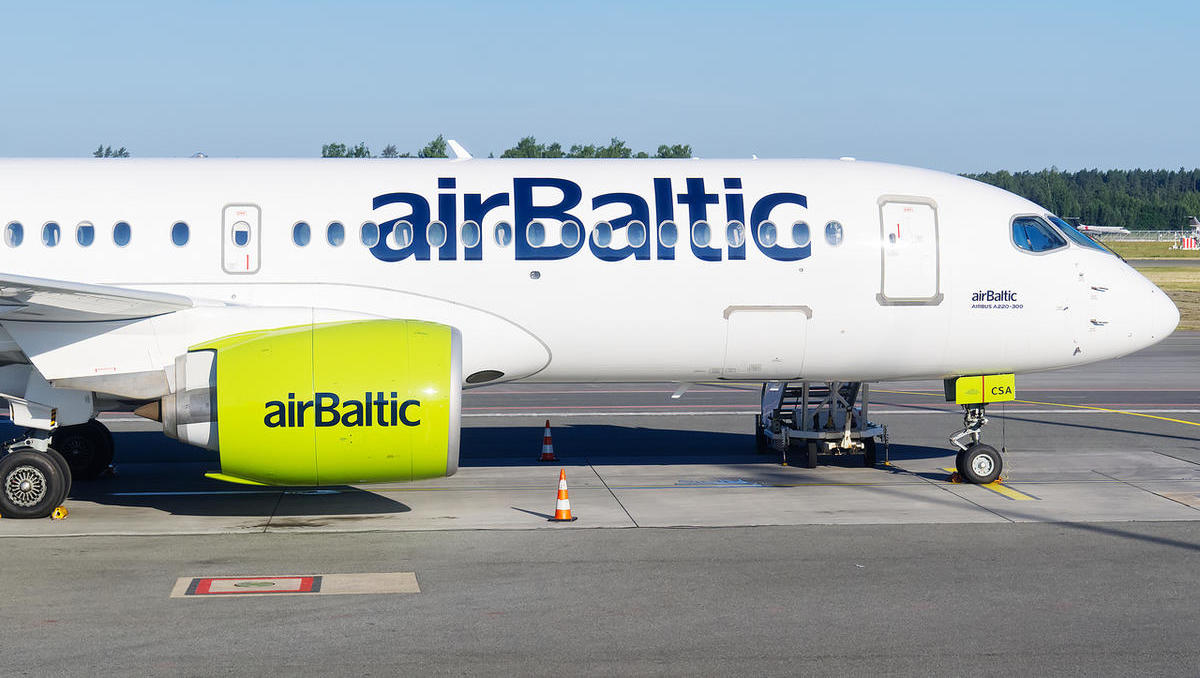Reševanje zadolženega AirBaltica: kaj se bo spremenilo za potnike na Brniku?