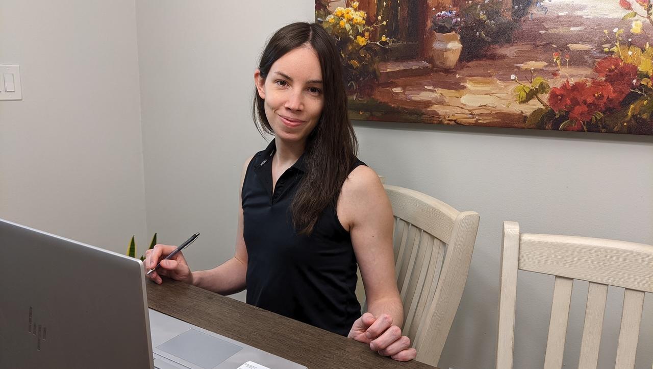 intervju) Lyn Alden, naložbena strateginja: Z borznimi upadi najbolj grozi  zadnje četrtletje