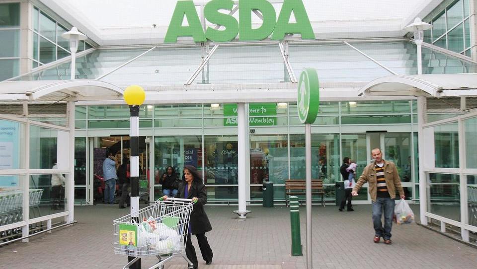 Združeni britanski trgovski verigi Sainbury's in Asda bosta prehiteli Tesco