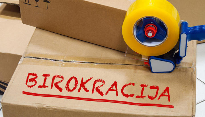 Gradbeni zakon pred spremembami: se bo končno lahko trgovalo s črnimi gradnjami Gradbeni zakon pred spremembami: se bo končno lahko trgovalo s črnimi gradnjami