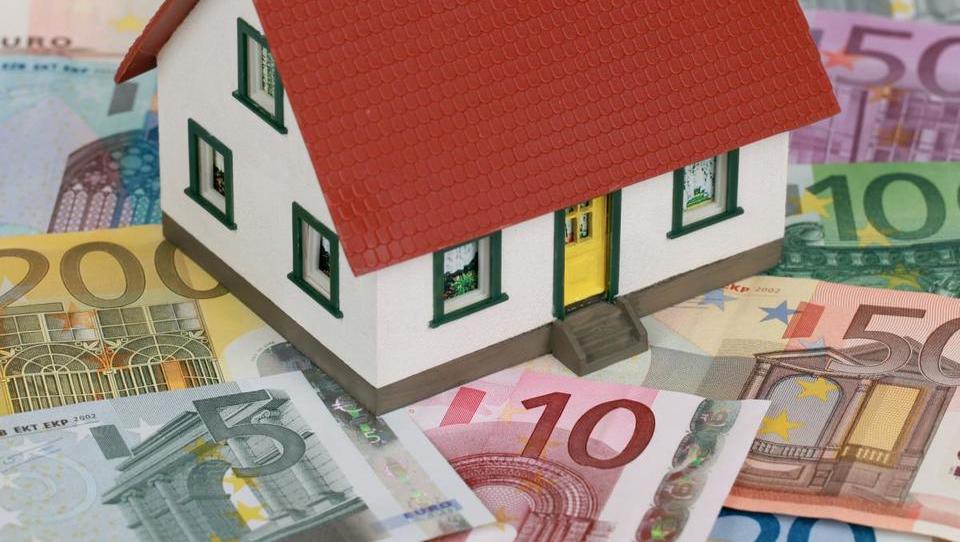Stanovanjski skladi od leta 2007 ob 70 milijonov evrov