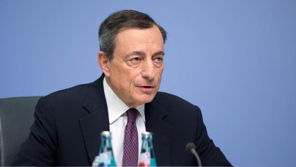 ECB je začela opuščati spodbujevalne ukrepe