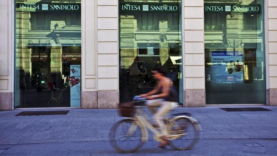 Italijanska vlada bo likvidacijo dveh bank podprla s 17 milijardami evrov