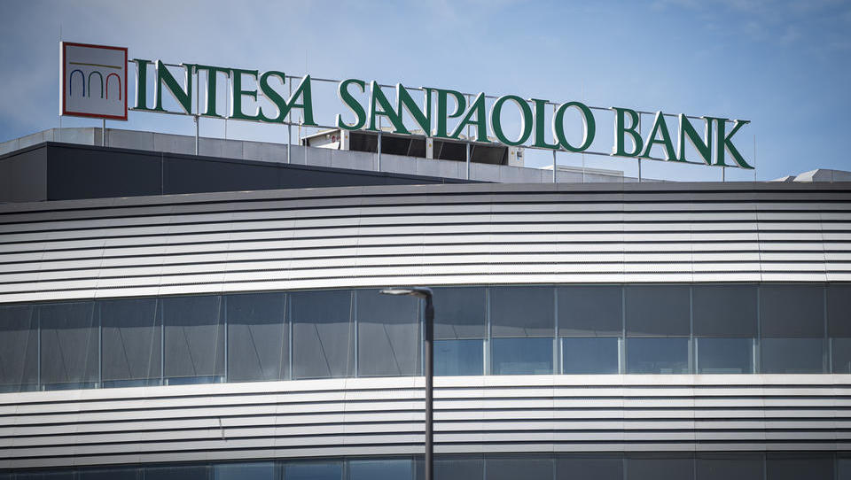 Intesa Sanpaolo V Sloveniji Lani Z Več Kot štirikrat Višjim Dobičkom