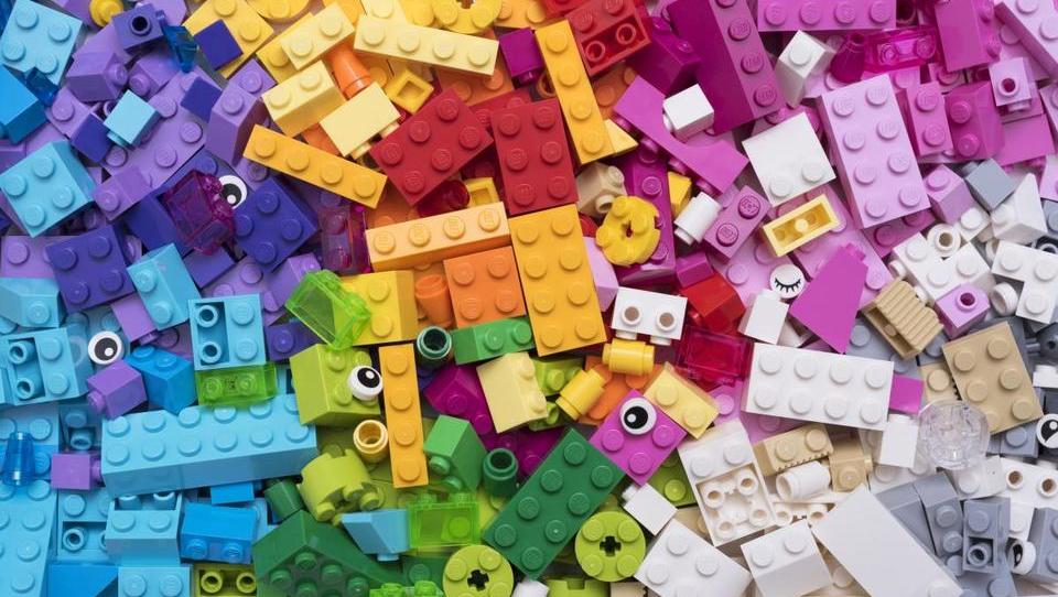 Primer Lego ali Vrednote štejejo (ali pa tudi ne)