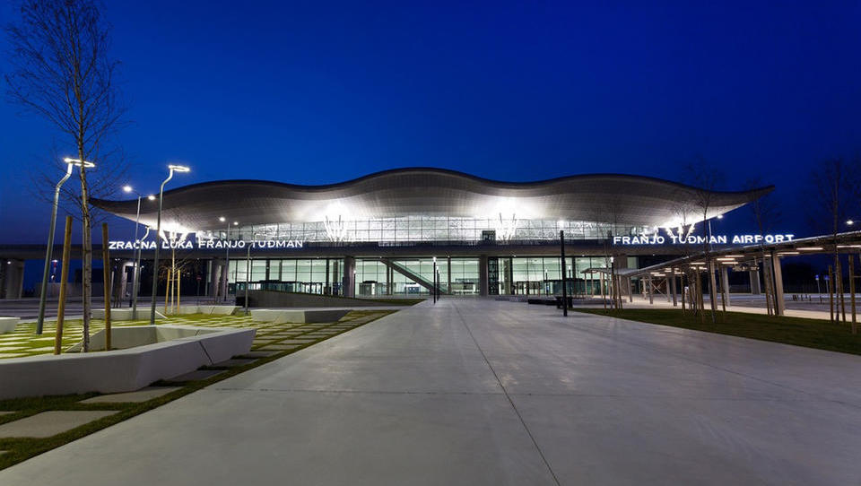 Tri hrvaška letališča lani z več kot dvema milijonoma potnikov 