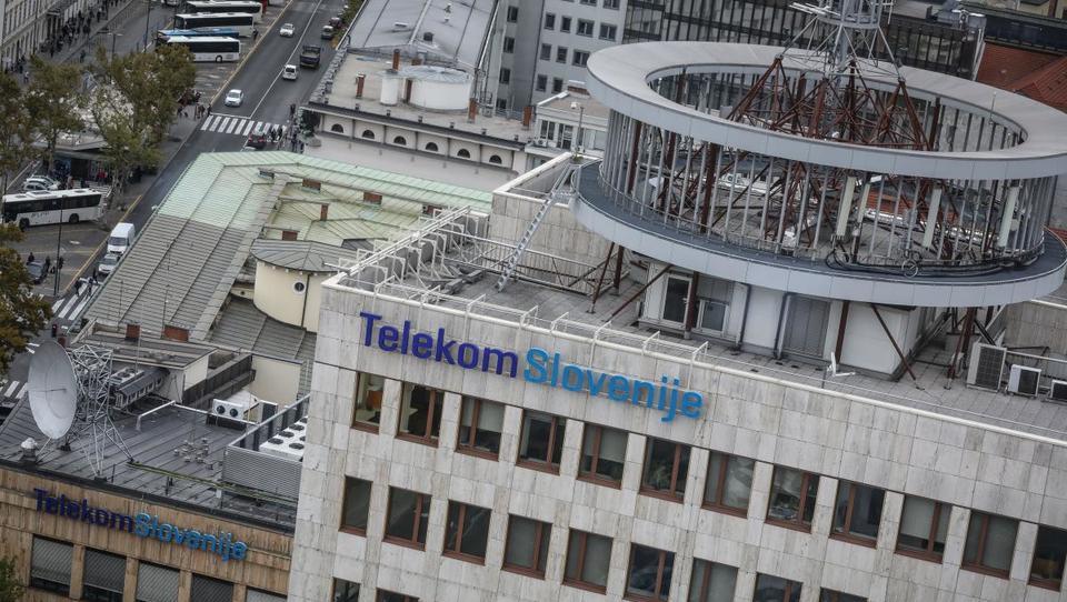 Telekom Slovenije prodal delež v makedonskem mobilnem operaterju