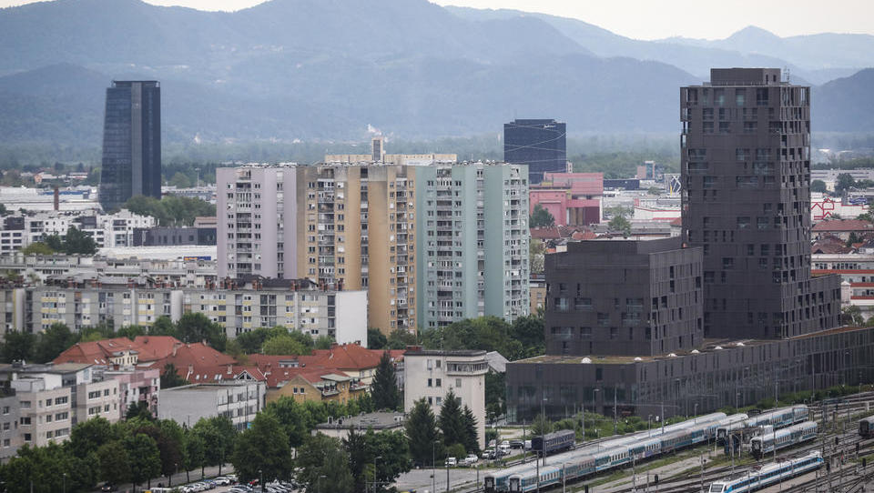 Eurostat Sloveniji izračunal četrto največjo letno rast cen stanovanjskih nepremičnin