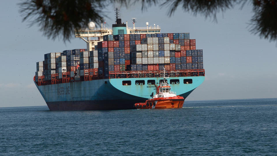 Maersk je od skupine Oetker, ki jo pri nas poznamo po pudingih, kupil ladjarja Hamburg Süd za 3,7 milijarde evrov