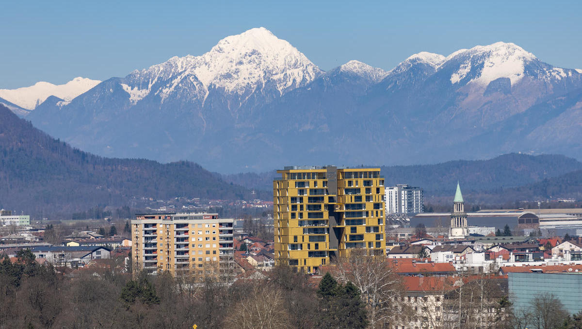 Rekordi: Cene stanovanj še naprej navzgor, cena za kvadrat v Ljubljani prvič prek pet tisoč evrov 
