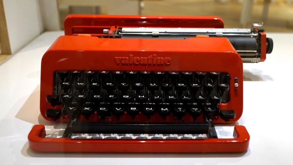 Tržno neuspešni pisalni stroj, ki je postal dizajnerjska ikona