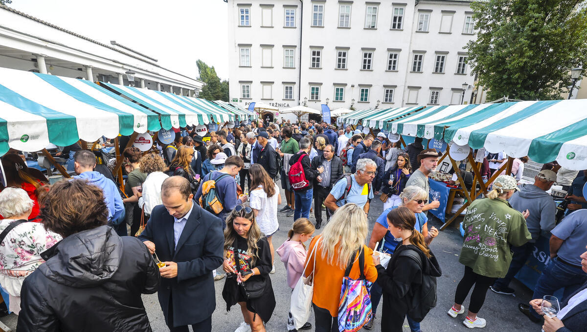 15. septembra v Ljubljano pridejo primorske zadruge, vinskle kleti in živilci 
