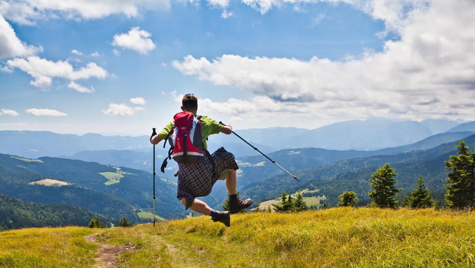 Bryns adventure. Хайкинг Любляна. Hiking in Austria. Бренд туризма Словении. Австрия красивые фото лето люди.