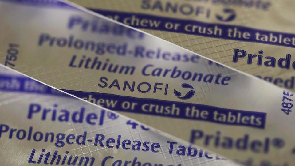 Sanofi v prevzem proizvajalca zdravil za hemofilijo