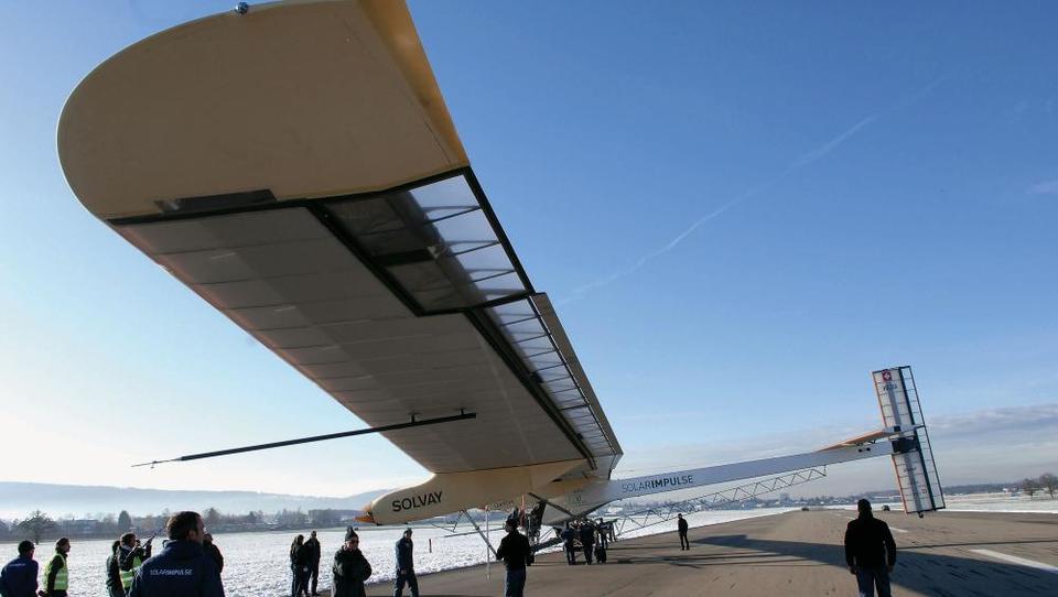 Lenarčič končuje, Solar Impulse začenja