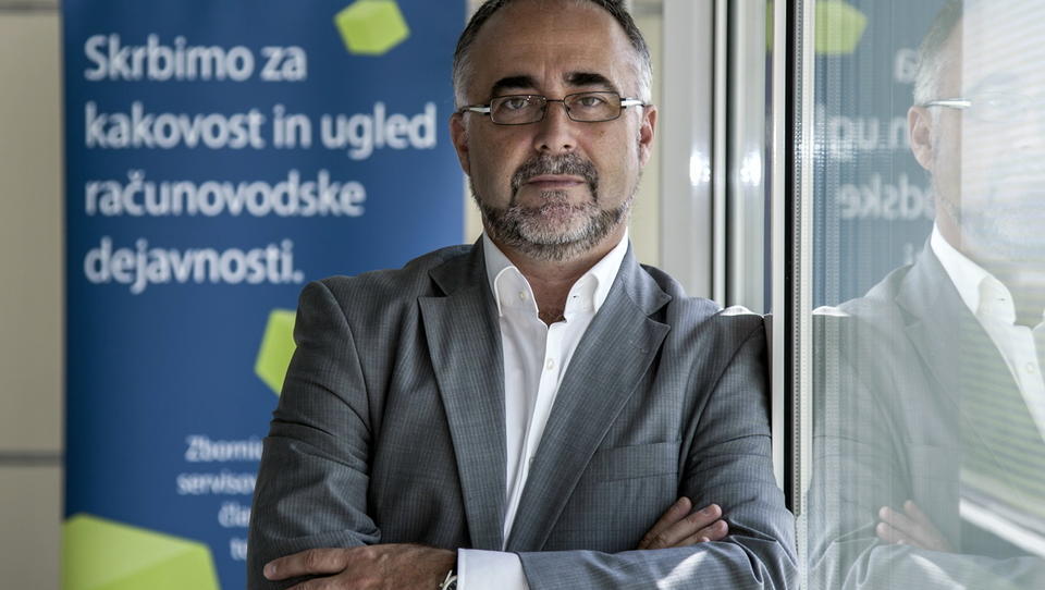 (intervju) Aleksander Štefanac: Digitalizacija nas vrača h koreninam računovodske podpore poslovanja