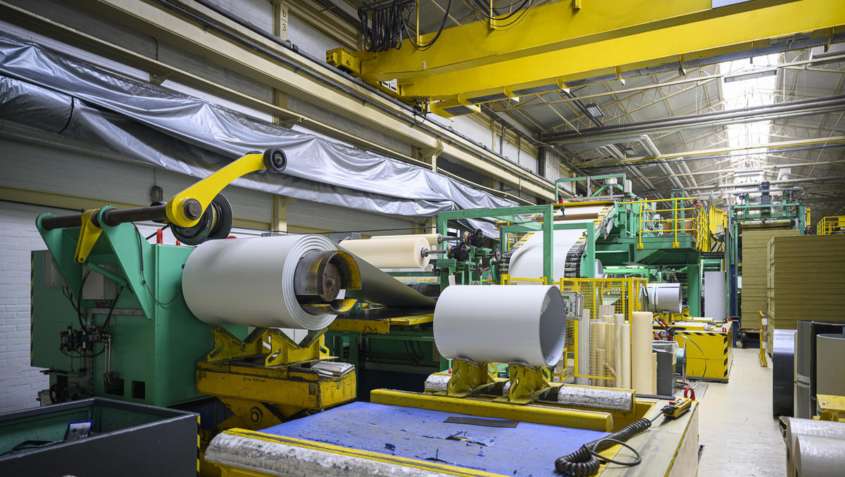 Trimova orodja za visoko stopnjo avtomatizacije in digitalizacije ter ogled proizvodnje Iskraemeca