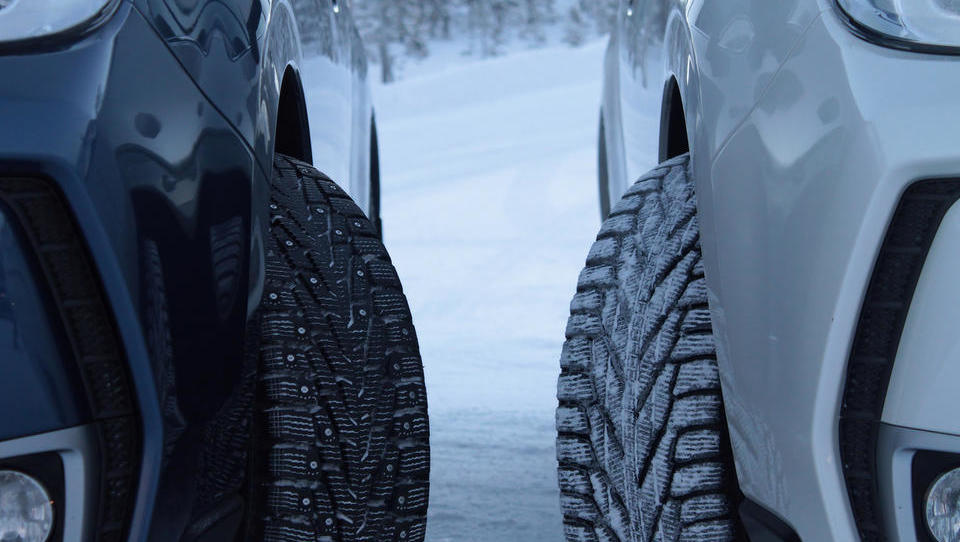 AMZS test zimskih pnevmatik: malo odličnjakinj in stara resnica o kompromisih